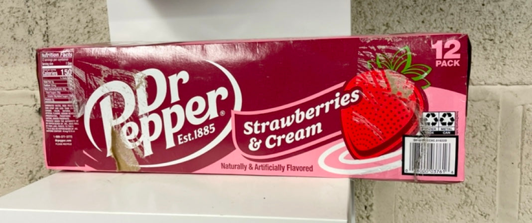 Dr Pepper Strawberries and cream (355 ML)